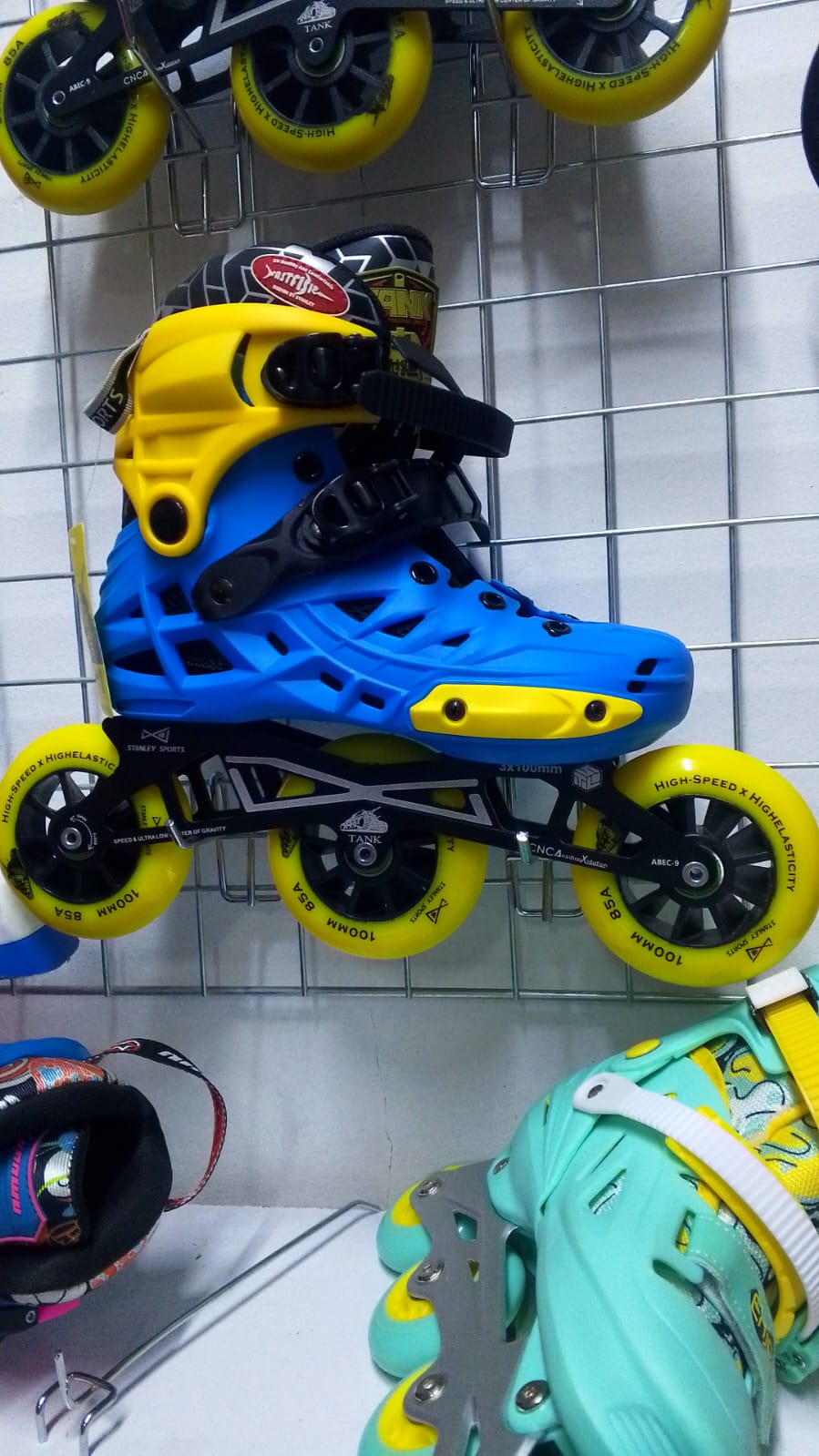 Stanley Triskates 100mm adjustable