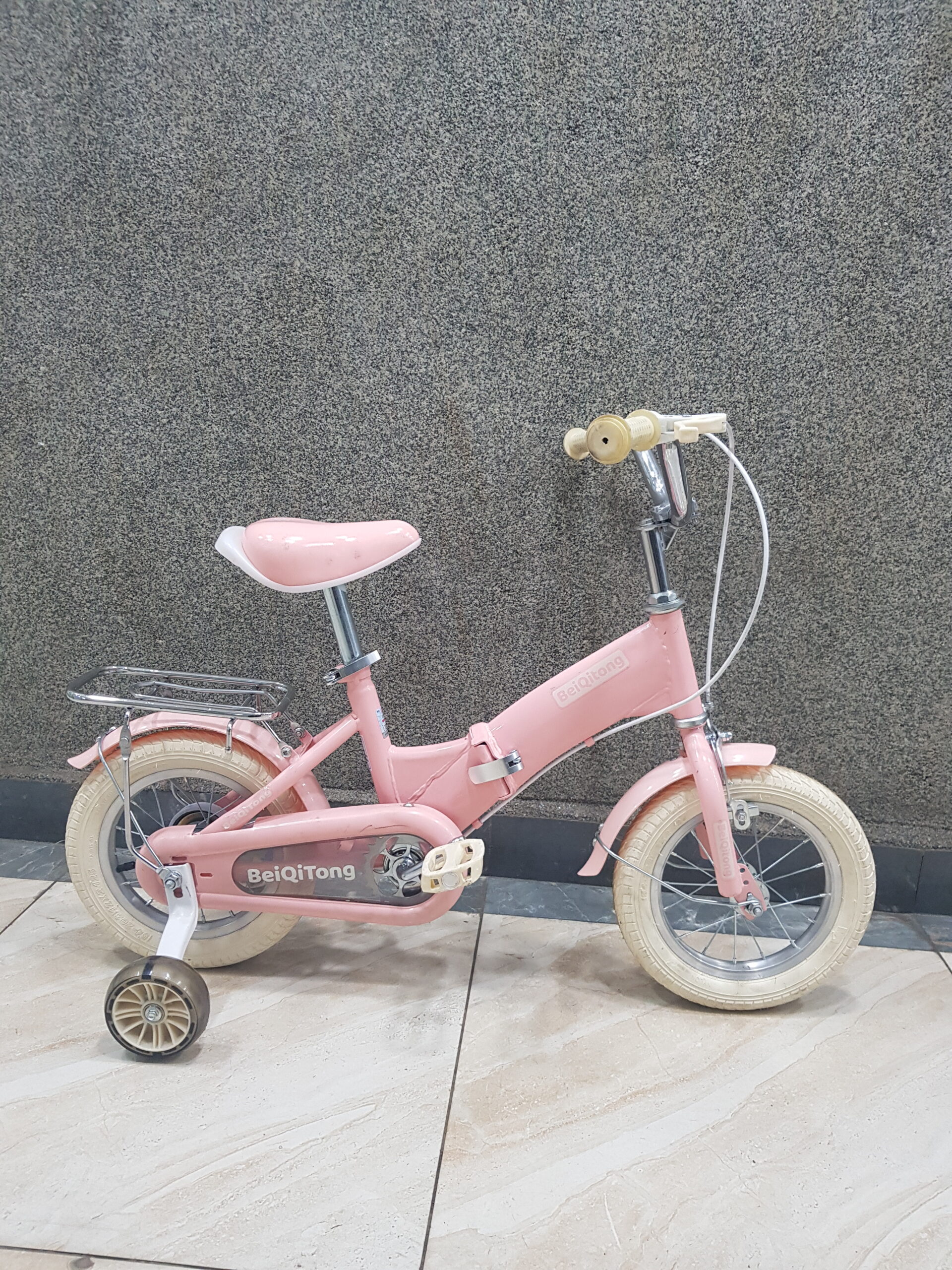 Beigtong KIDS foldable BICYCLE FOR AGE 2-4, COLOR light Pink size 12